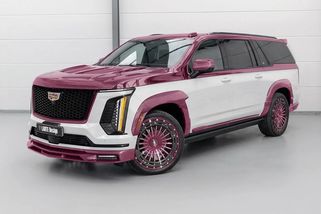 A vrcholem nevkusu nejen pro tento den je... příšerný růžový Cadillac Escalade od jistého německého úpravce - Garáž.cz